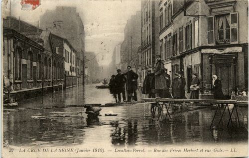 Levallois-Perret - La Crue de la Seine 1910