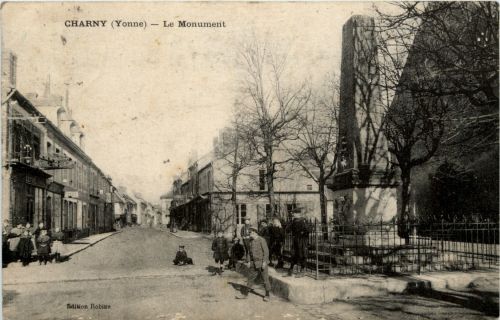 Charny - Le Monument