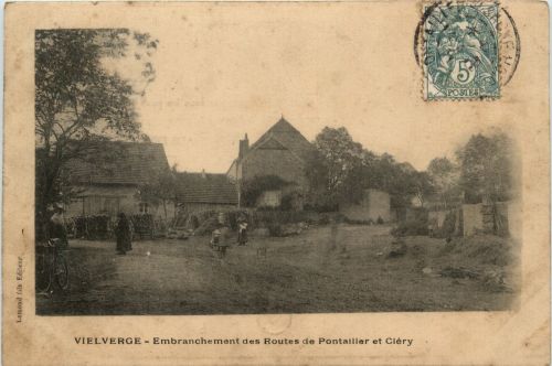Vielverge - Embranchement des routes de Pontailler et Clery