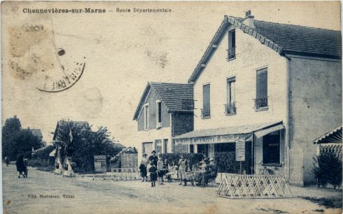 Chenevieres sur Marne - Route Departementale
