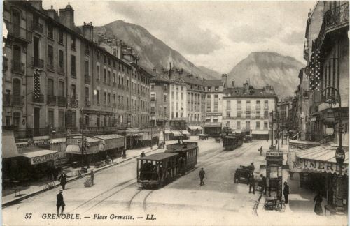 Grenoble - Place Grenelle - Tramway