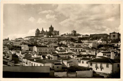 Evora