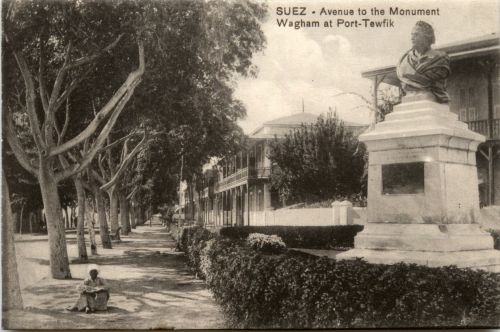 Suez - Avenue to the Monument Wagham at Port Tewfik