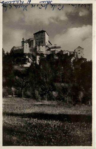 Schloss Tarasp