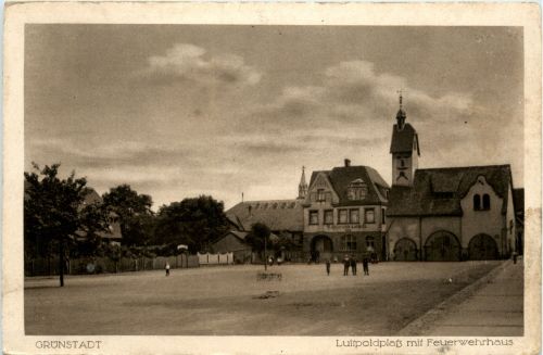 Grünstadt - Luitpoldplatz