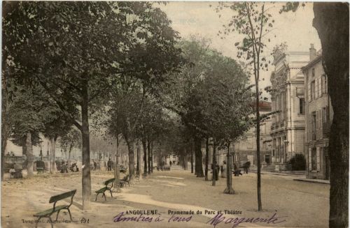 Angouleme - Promenade du Parc et Theatre