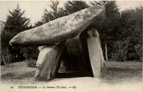 Trebeurden - Le Dolmen