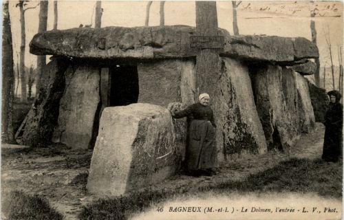 Bagneux - Le Dolmen