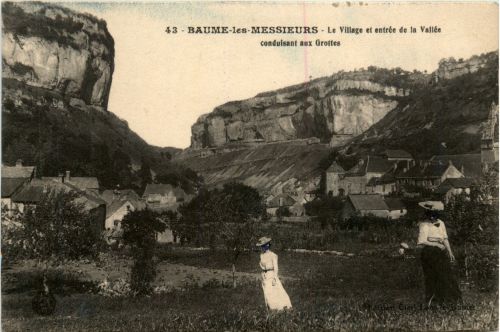 Baume les Messieurs - Le village