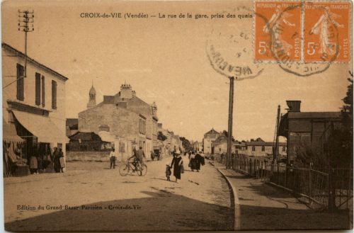 Croix de Vie - La rue de la gare