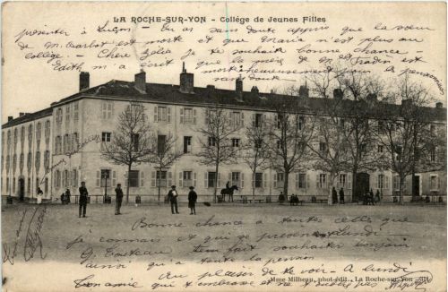 La Roche sur Yon - College de Jeunes Filles - Vendee