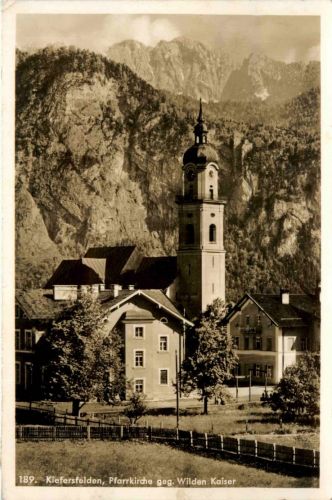 Bayern/Kiefersfelden - Pfarrkirche gegen wilden Kaiser