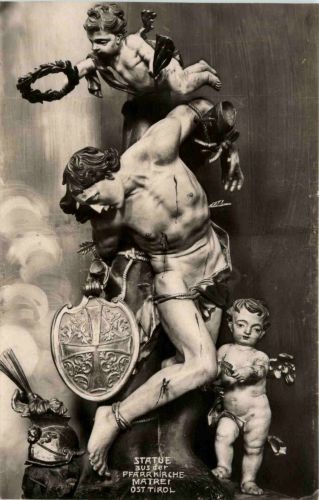 Matrei i O., Statue aus der Pfarrkirche
