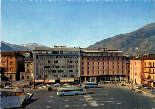 Aosta - Piazza Narbonne