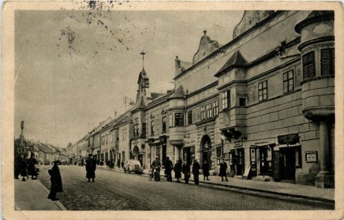 Eisenstadt, Hauptstrasse mit Rathaus