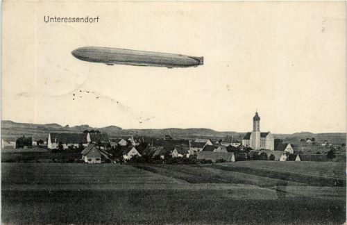 Unteressendorf mit Zeppelin