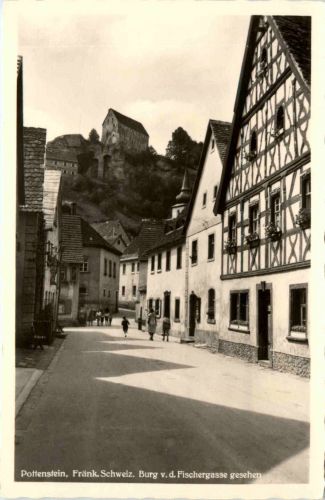 Pottenstein, Fränk.Schweiz, Burg v.d.Fischergasse gesehen