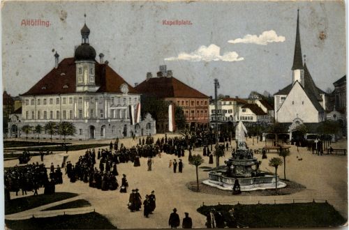 Altötting, Kapellplatz
