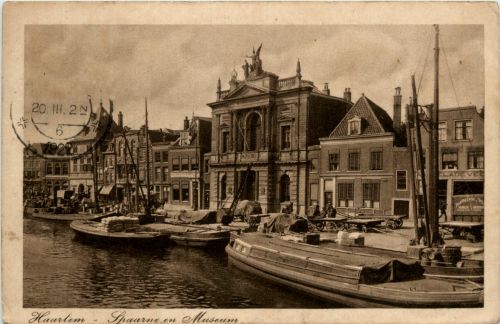 Haarlem - Spaarne en Museum