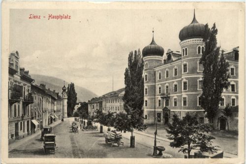 Lienz, Hauptplatz