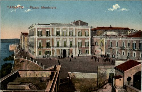 Taranto - Piazza Municipio