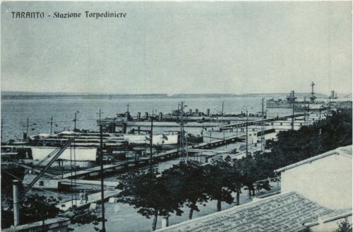 Taranto - Stazione Torpediniere