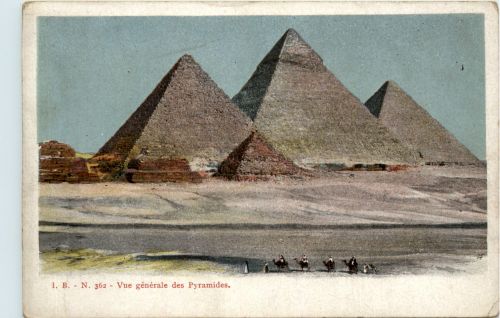 Pyramides