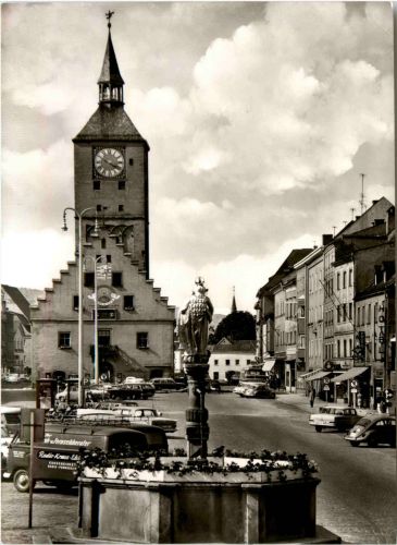Deggendorf, Stadtplatz und Rathaus