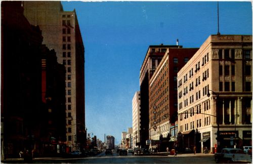 Louisville - Broadway