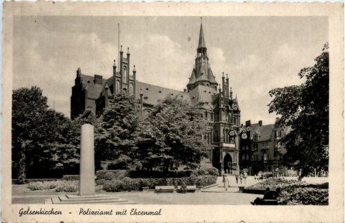 Gelsenkirchen - Polizeiamt mit Ehrenmal - 3. Reich