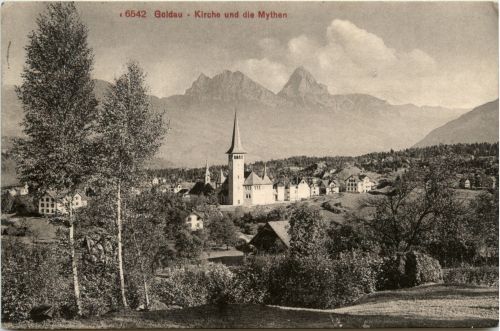 Goldau - Kirche und die Mythen