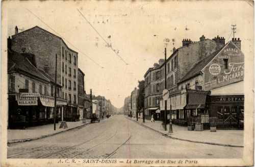 Saint Denis - Le Barrage et la Rue de Paris