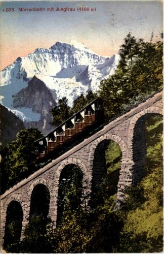 Mürrenbahn mit Jungfrau