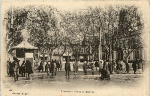 Tlemcen, Place et Mairie