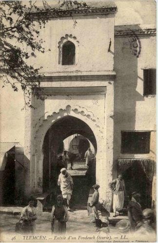 Tlemcen, Entree dùn Fondouck