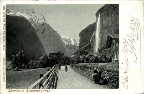 Strasse in LAuterbrunnen