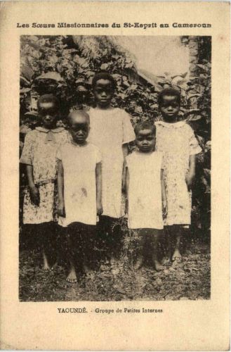 Yaounde - Groupe de Petites Internes