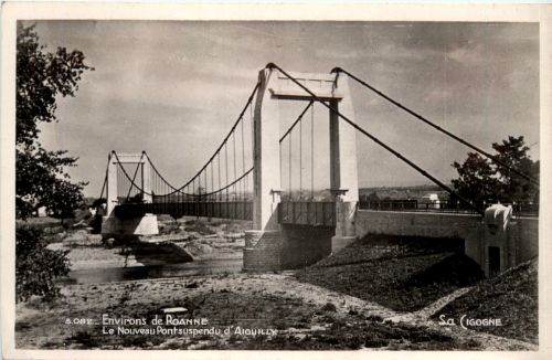 Environs de Roanne, le Nouveau Pont suspendu, dÀiguilly