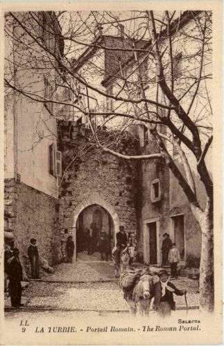 La Turbie, Portail Romain