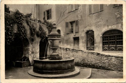 Saint-Paul, La fontaine