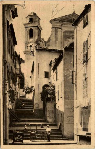 Villefranche-Sur-Mer, La rue de lÈglise