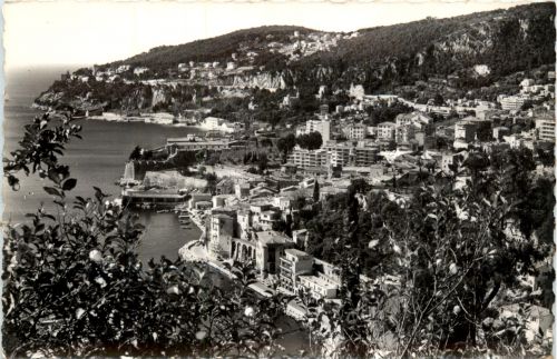 Villefranche-Sur-Mer, Vue generale, au fond le Mont Boron
