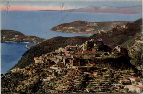 Eze, vu de la route de la Grande Corniche