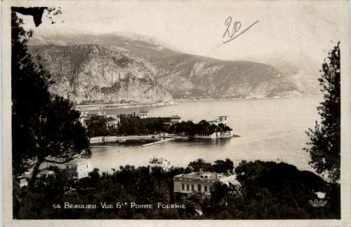 Beaulieu sur Mer, Vue generale - pointe Fourmie