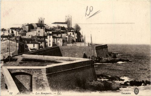 Antibes, Les Remparts