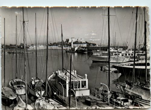 Antibes, Le Port et le Fort Carre