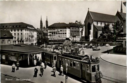 Basel - Barfüsserplatz mit Tram