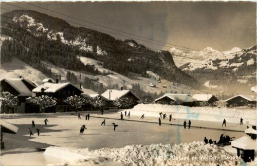 Gstaad im Winter - Eisbahn