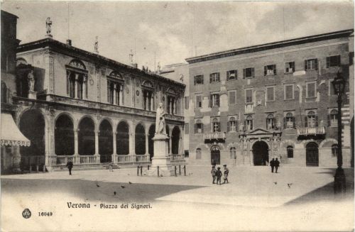 Verona - Piazza dei Signori