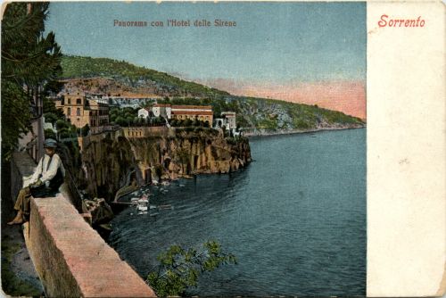 Sorrento - Panorama con Hotel delle Sirene